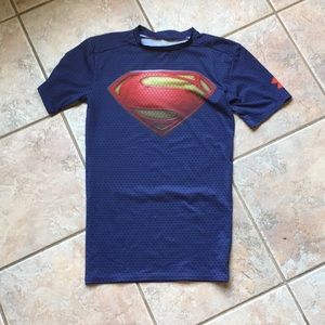 Under Armour Men’s small Superman shirt